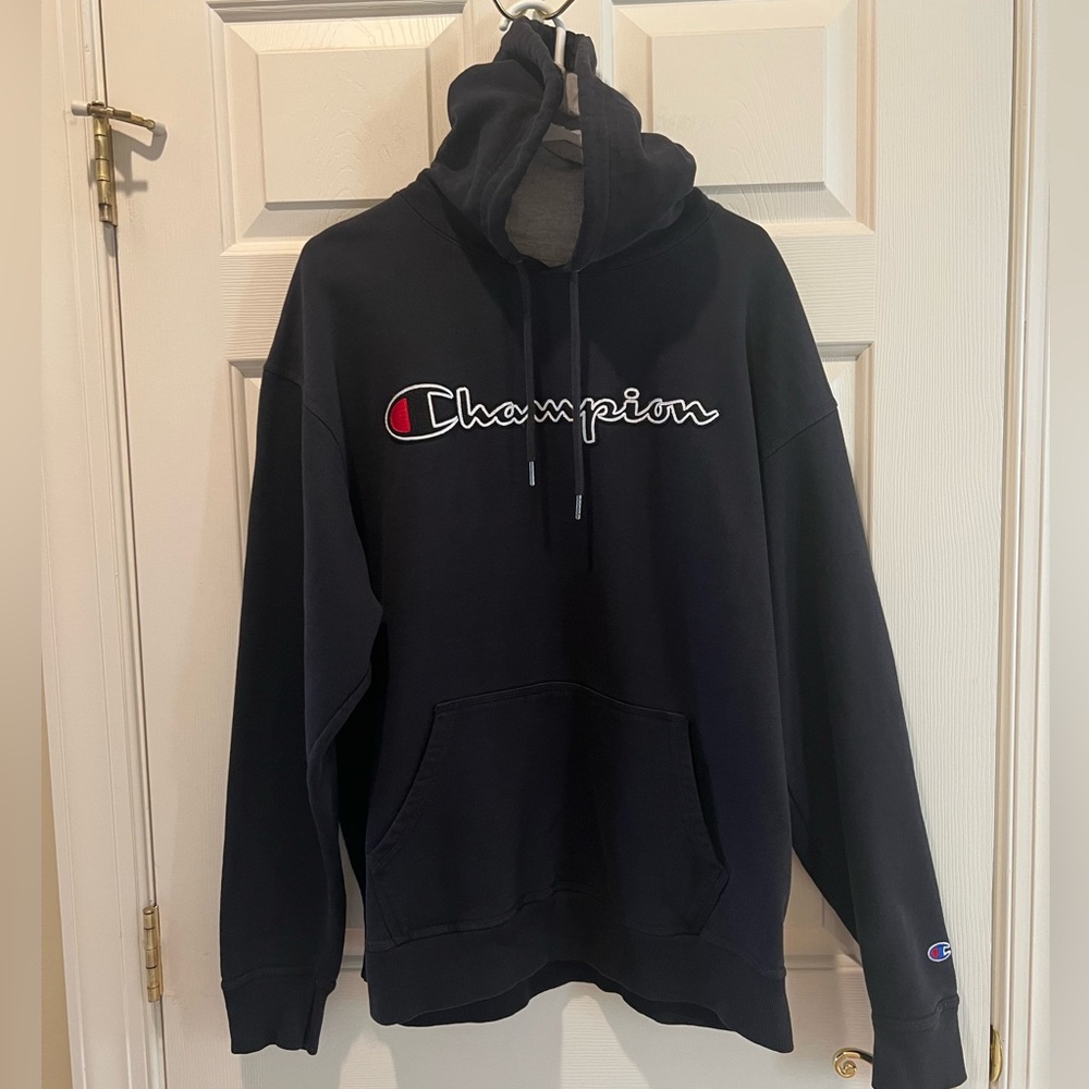 Champion Men’s Classic Black Hoodie Size XL